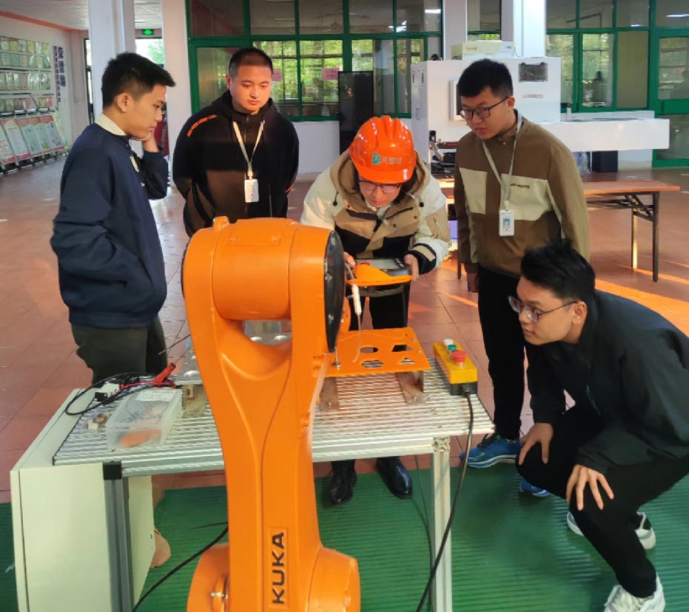 2024年庫卡機器人培訓第一期開啟報名！