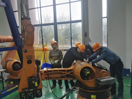  2018年工業機器人維修課程 